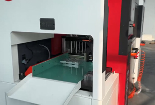 三轴无尾料切铝机